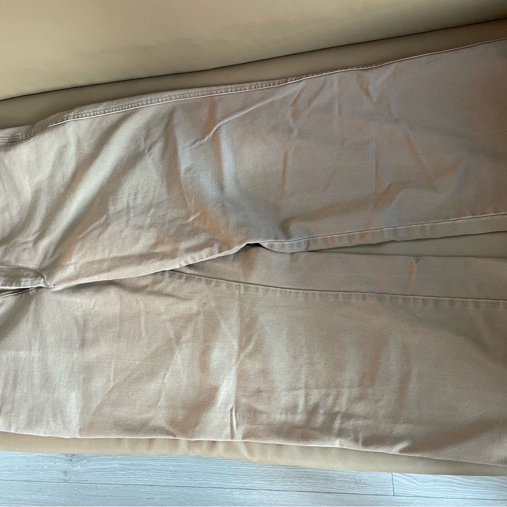 Uniqlo Tan Chinos Versatile Cotton Blend - Picture 6 of 7